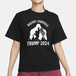 Bigfoot Endorses Trump 2024, Bigfoot for Trump, Save America T-Shirt2