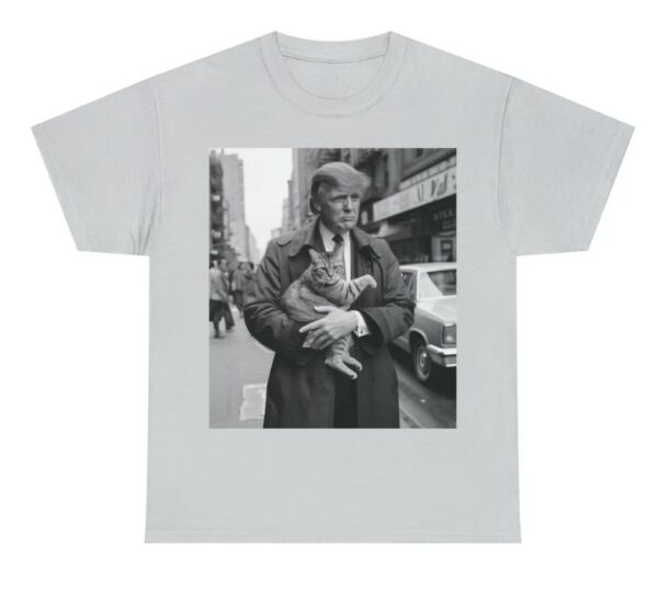 Donald Trump and Cat in NYC T-Shirt2