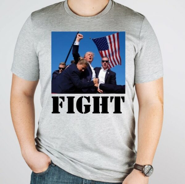 TRUMP SHOT FIGHT! Assassination Attempt Fist Pump American Patriotic Tee T-Shirt 20241