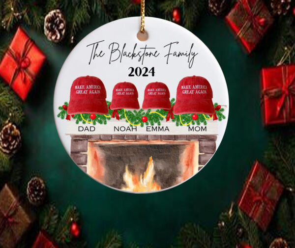 MAGA Family Ornament ,Trump Gift Chritmas Ornament1