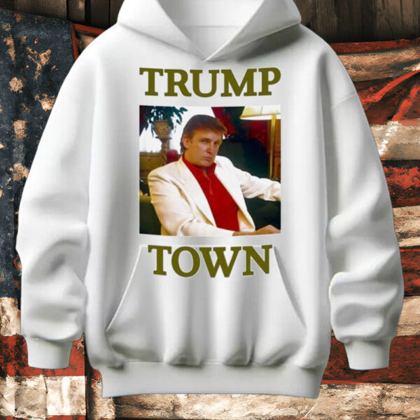 Trumps Nephew Young Trump Town T-Shirt5