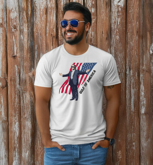 Official Gulf of America Trump American Flag Donald Trump T-Shirt