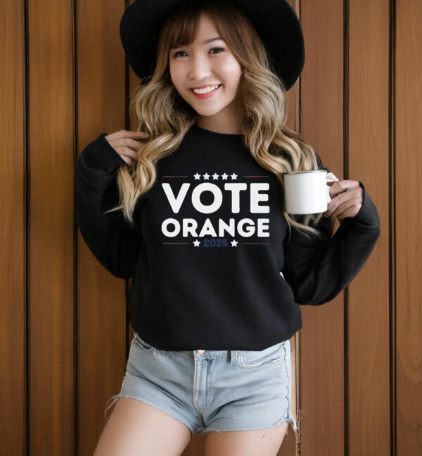 Trump orange man bad vote orange 2025 T-Shirt